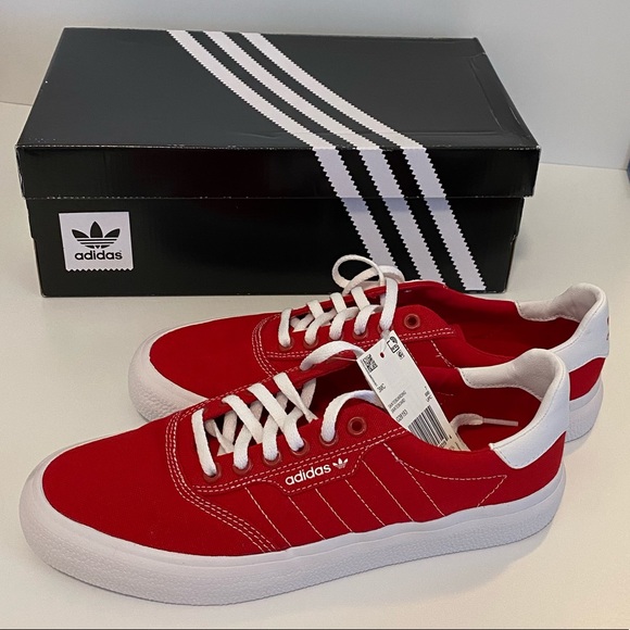 Adidas red skate / casual shoe - Picture 3 of 7